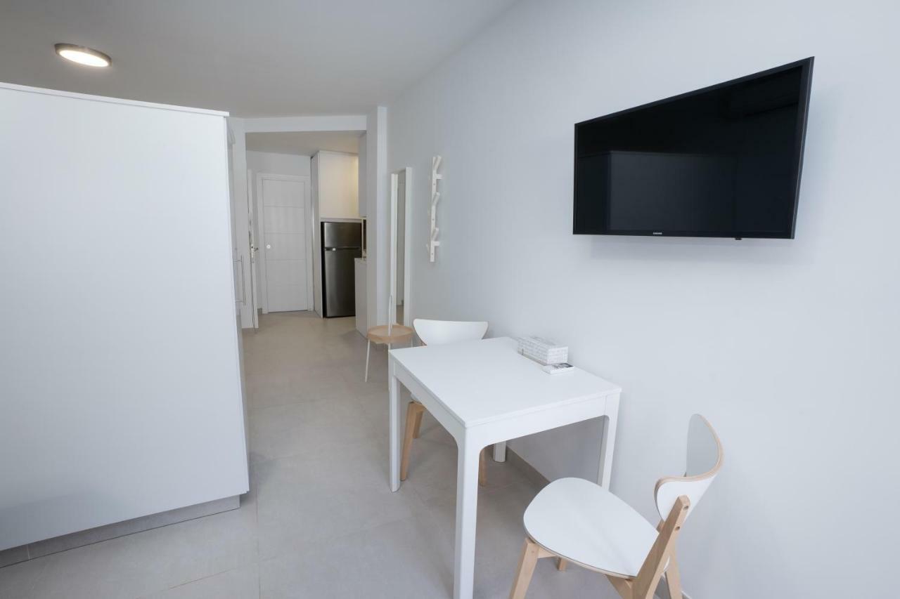 Apartamentos Mombasa 1 Planta Nerja Esterno foto