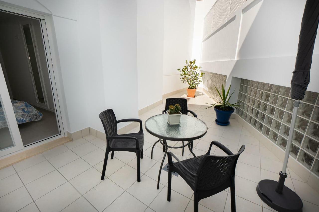 Apartamentos Mombasa 1 Planta Nerja Esterno foto