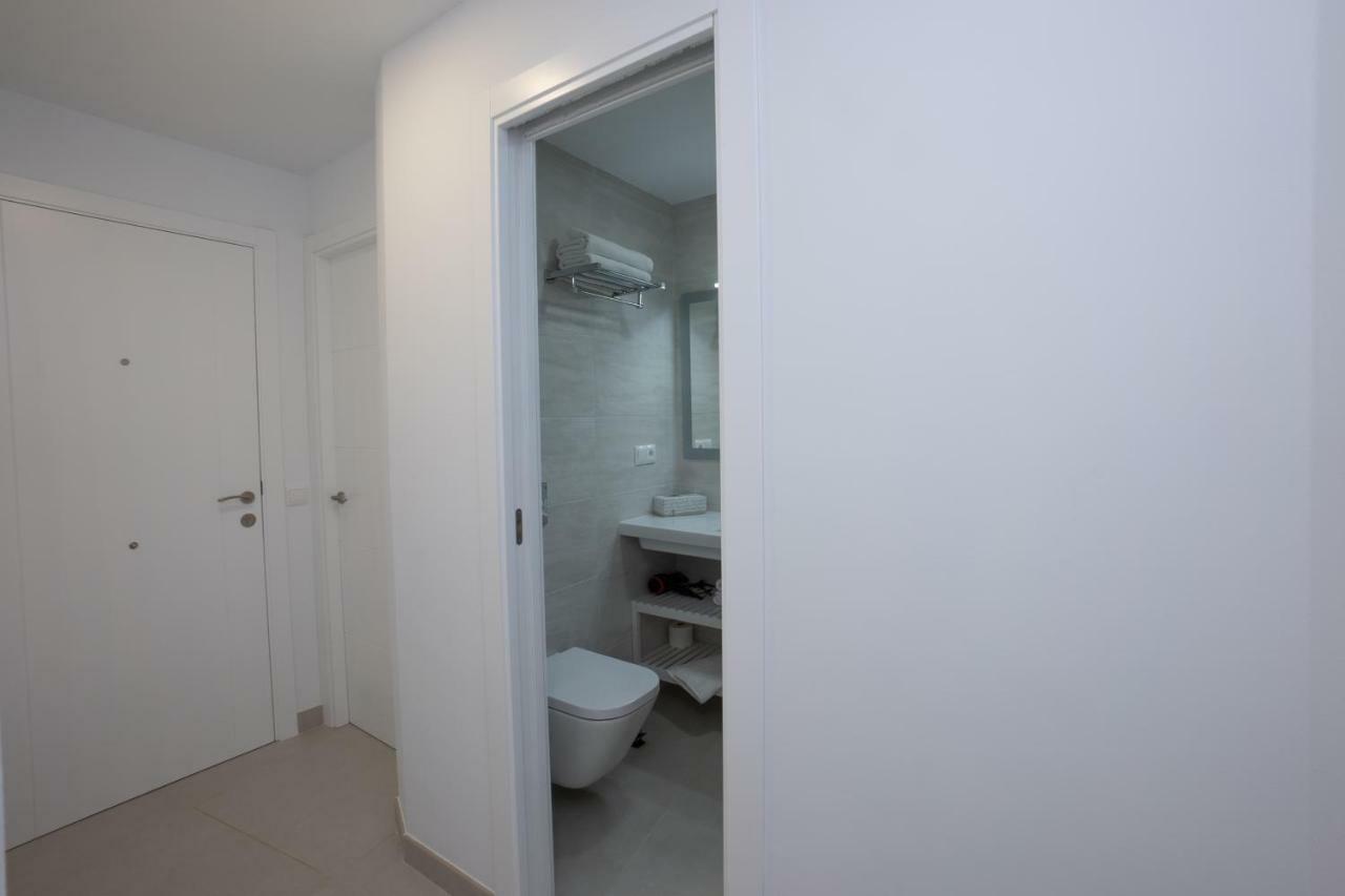 Apartamentos Mombasa 1 Planta Nerja Esterno foto